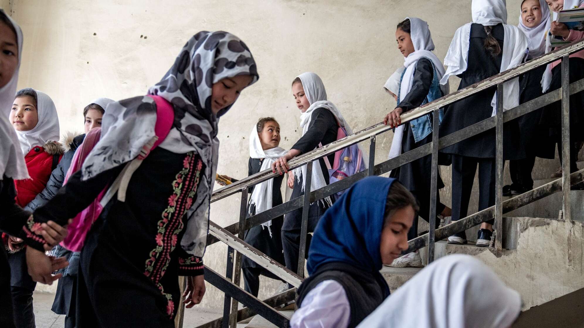 UN fordern Taliban die Öffnung von Mädchenschulen in Afghanistan