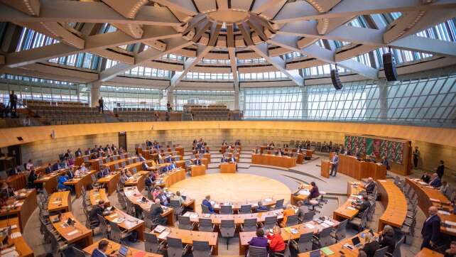Parlamentsnacht: Landtag NRW lädt die Bürger ein