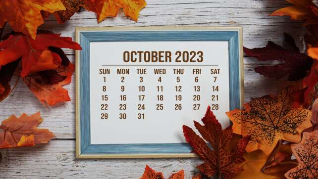Steuererklärungsfrist, Mondfinsternis und Gaspreise: Das ändert sich im Oktober in NRW
