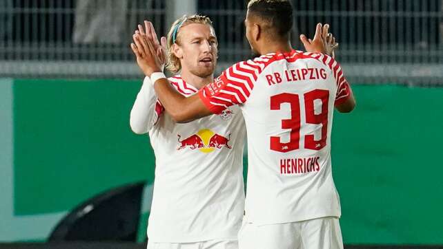 Vor Bayern-Duell: Leipzig müht sich in zweite Pokalrunde