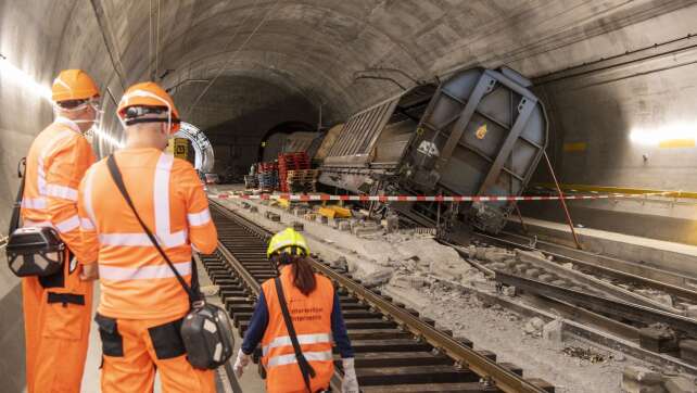 Erste Personenzüge können wieder durch den Gotthard-Tunnel