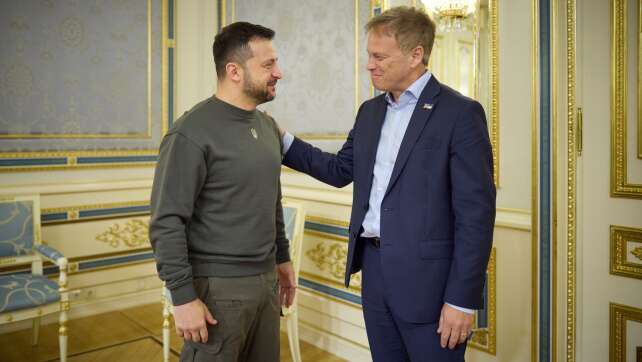 Grant Shapps sichert Ukraine weitere Hilfe zu