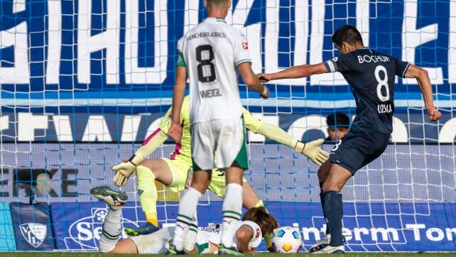 Neuhaus und Plea führen Gladbach zum ersten Saisonsieg
