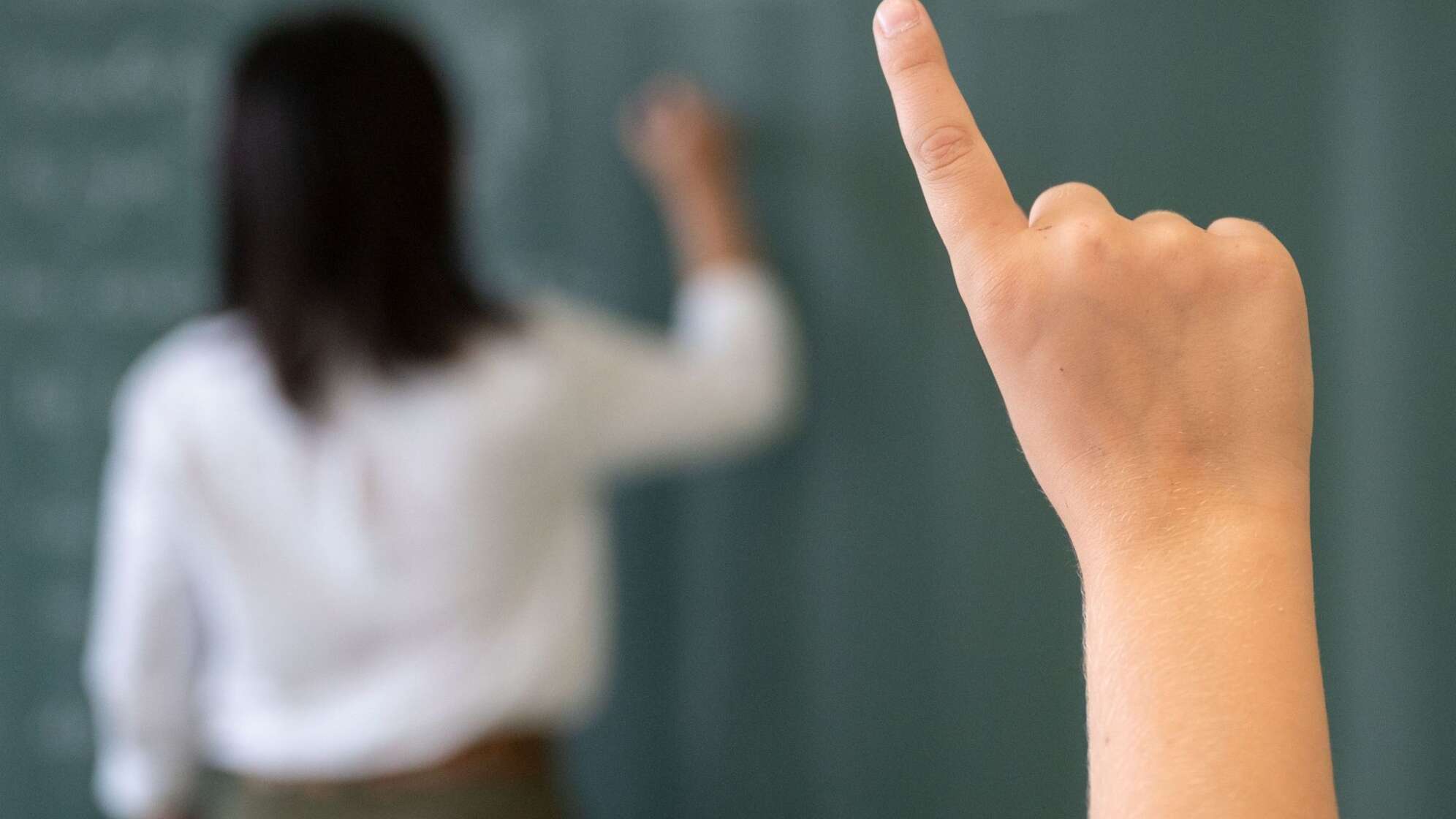 Lehrerin und Schüler