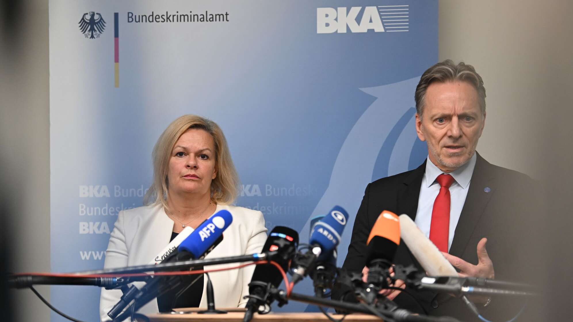 Nancy Faeser und Holger Münch