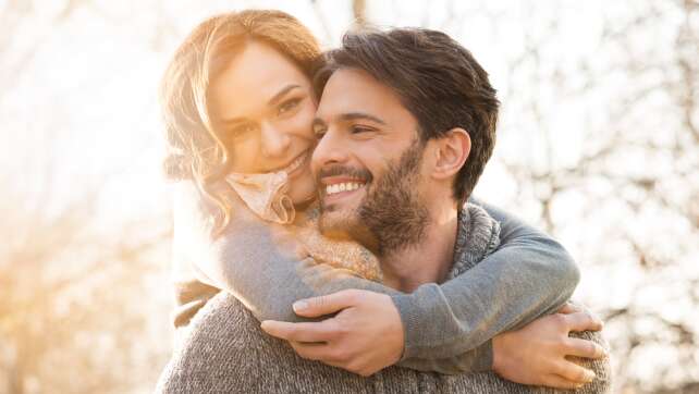 Beziehungsglück: 7 Schlüsselmerkmale erfolgreicher Liebesbeziehungen