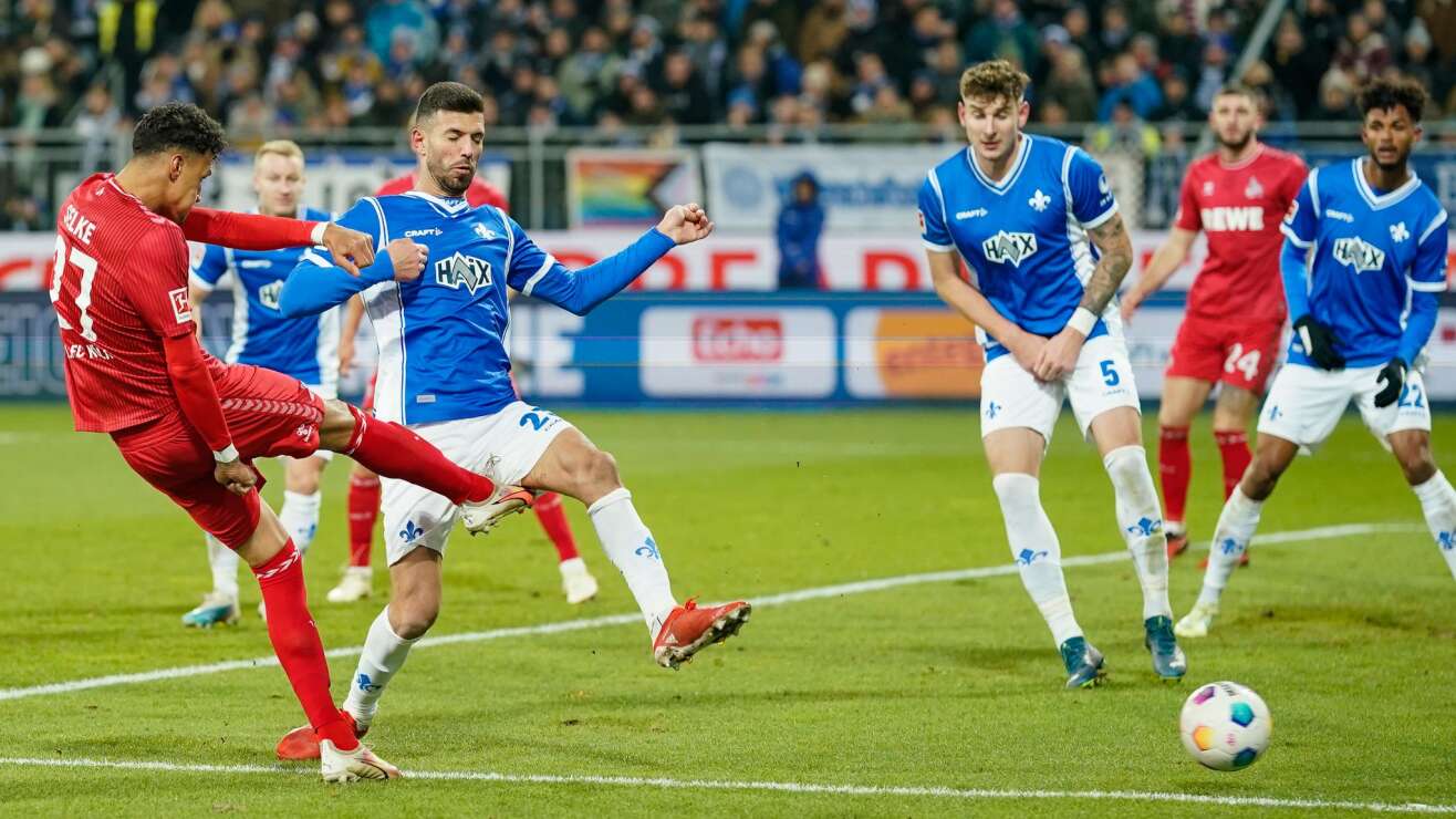 Sieg in Darmstadt: Köln verlässt Abstiegsplätze