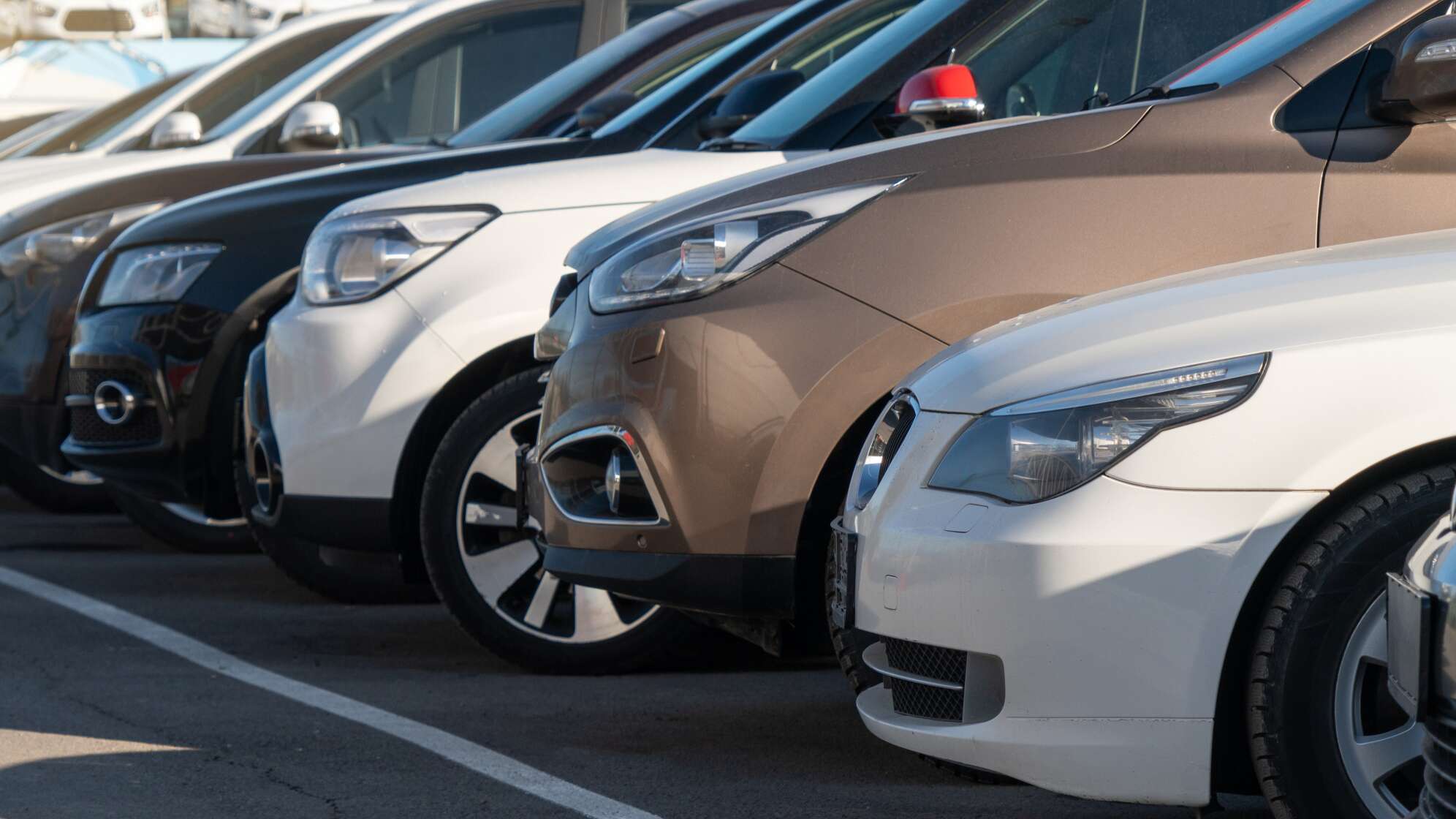 Führerschein, E-Auto-Kauf & Co.: Das ändert sich 2024 für Autofahrer in NRW