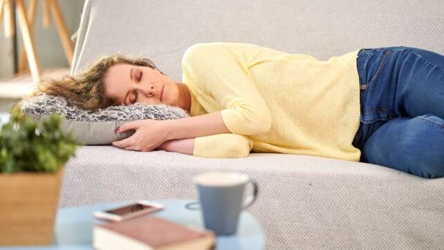 Powernap-Geheimnisse: Wie viel Mittagsschlaf ist gesund für maximale Energie?