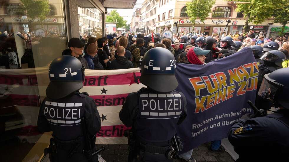 Nach Tod von Mannheimer Polizist: NRW-Polizei mit Trauerflor