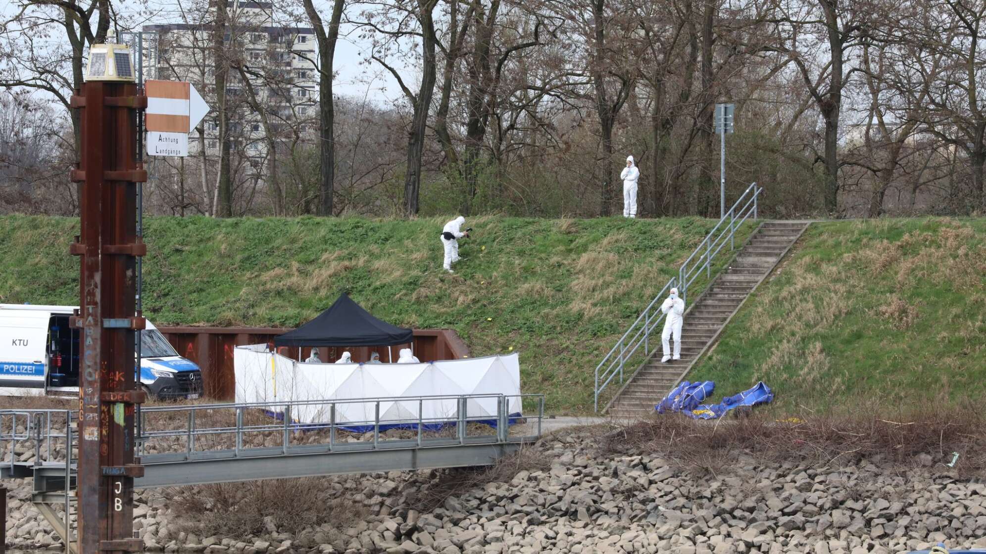 Jugendlicher tot am Kölner Hafen gefunden