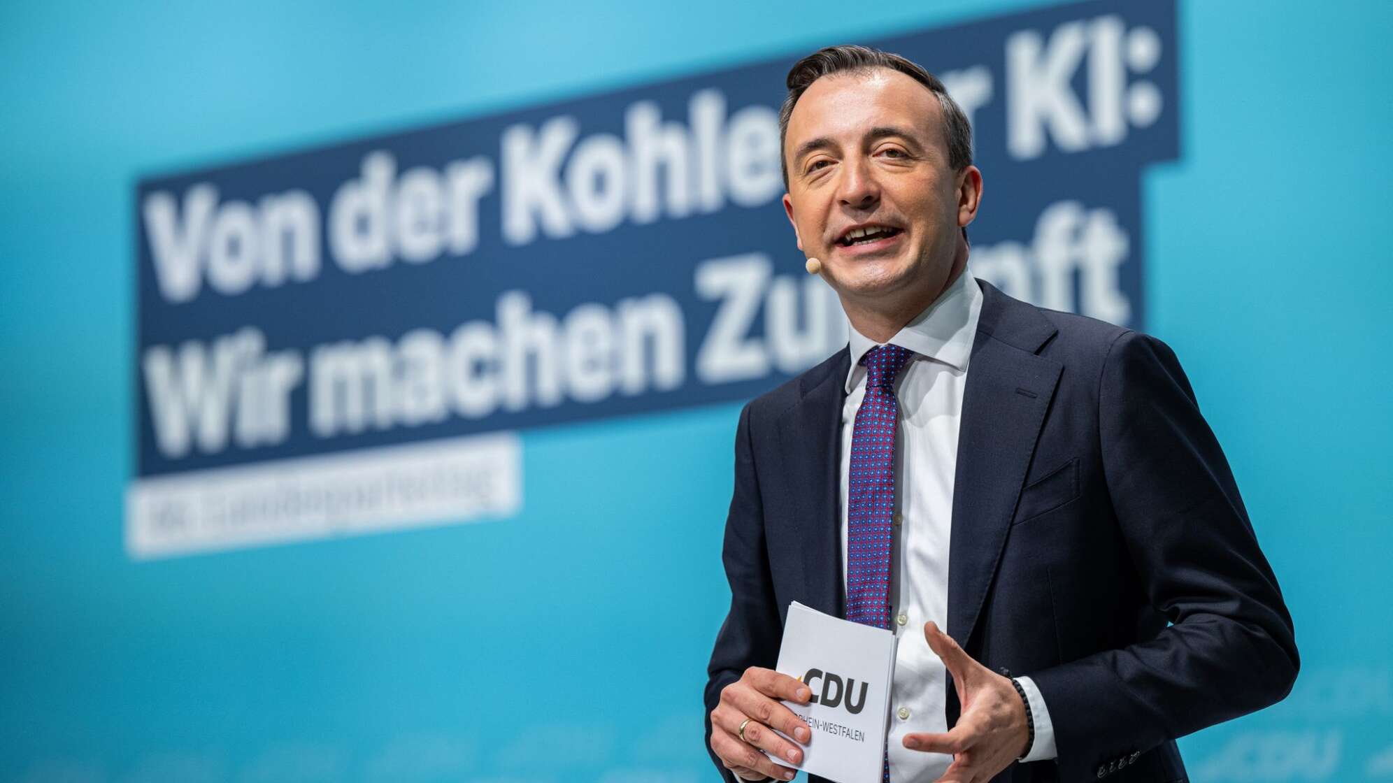 Internes CDU-Handbuch für den Wahlkampf in NRW